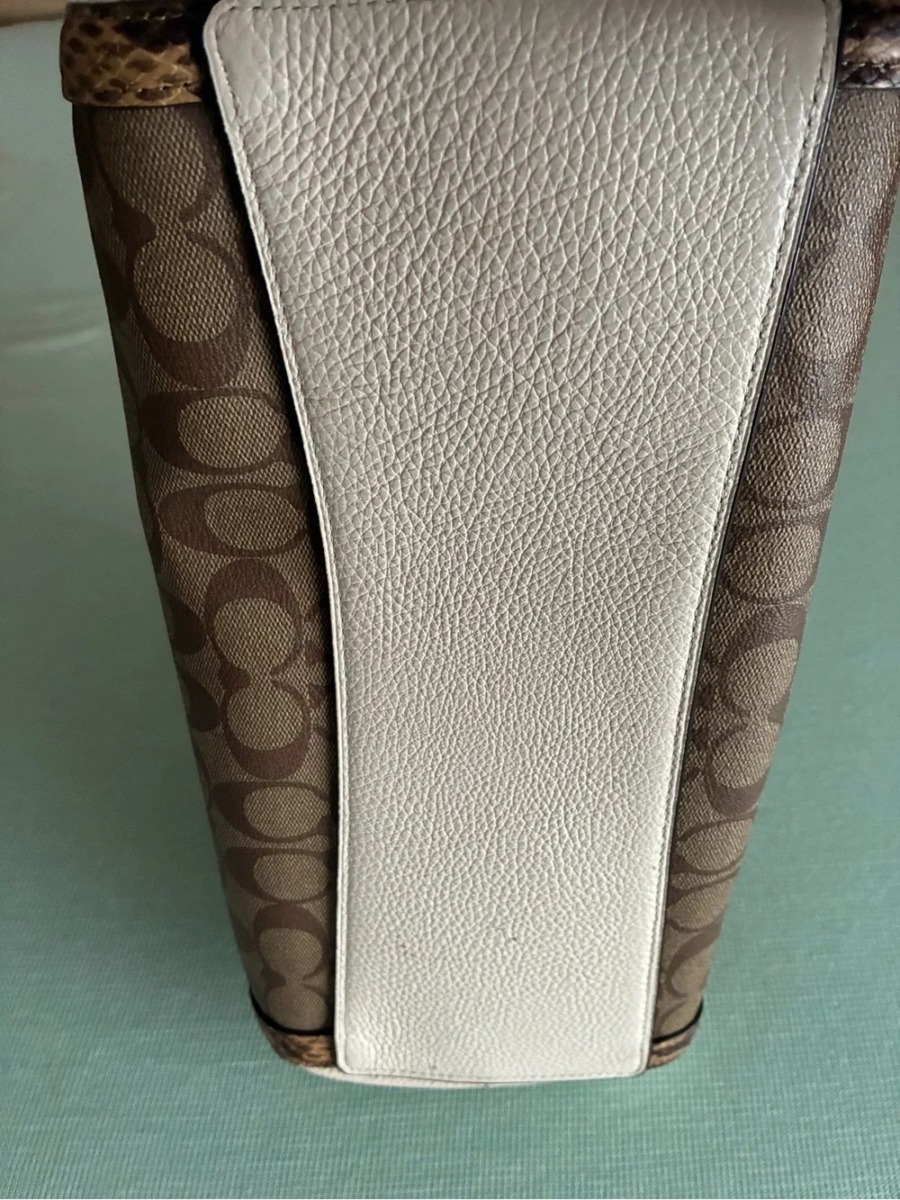 Coach Kristy leather bag! Gorgeous!